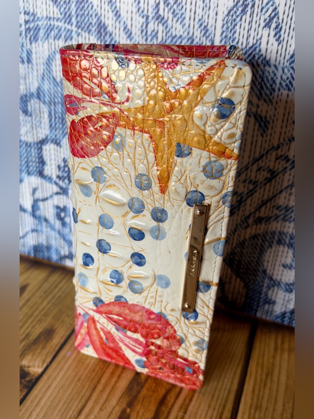 BRAHMIN ADY LOBSTER ROLL WALLET LOBSTER SHELLS STARFISH NWT Similar CHATTAWAY - Picture 6 of 7